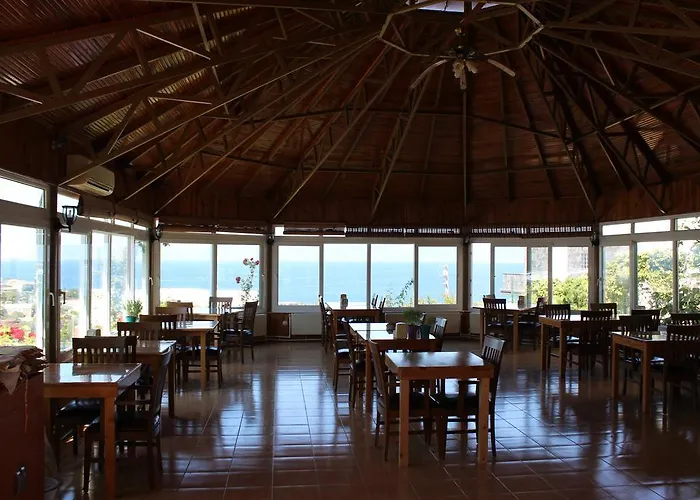 Huzur Hotel Siğacık